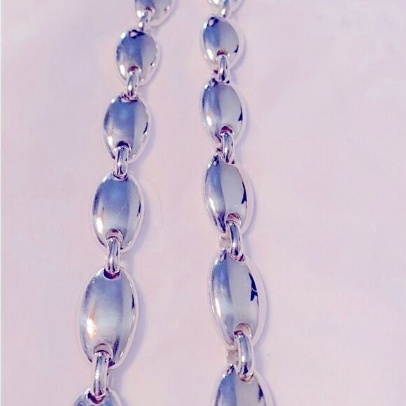 Tiffany & Co. Pebble Oval Link Chain Necklace​ - Picture 4 of 9